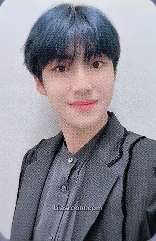Younite - Eunsang - Beautiful Scar (Lee Eunsang) Album makestar video call (fancall) round 3