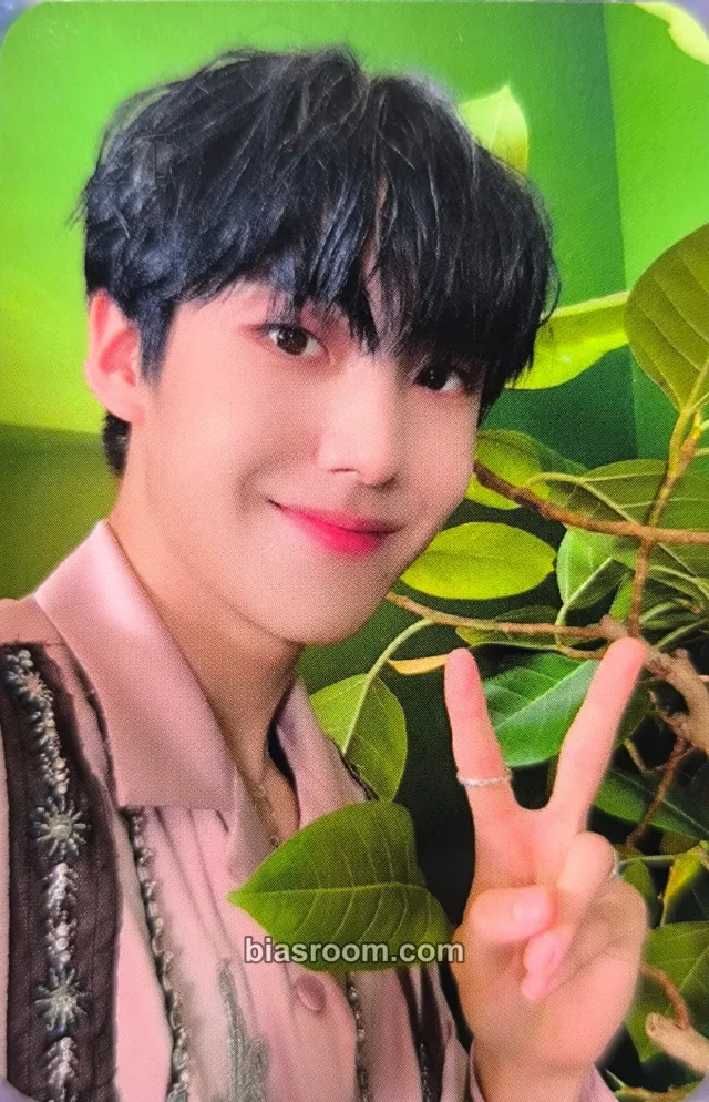 Younite - Eunsang - Beautiful Scar (Lee Eunsang) Album makestar video call (fancall) round 2