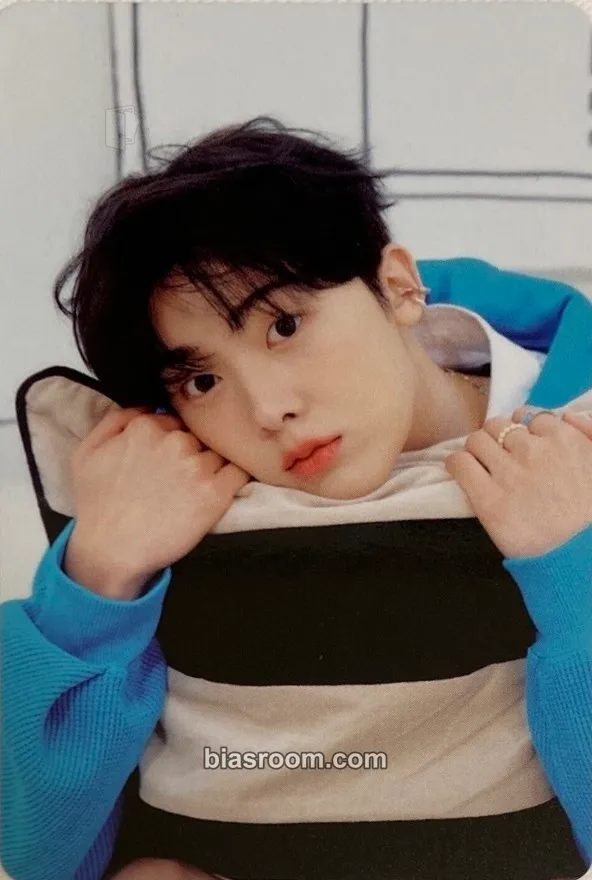 Yoon San-ha 2023 Season’s Greetings Photocard - ASTRO - ASTRO K-pop photocard