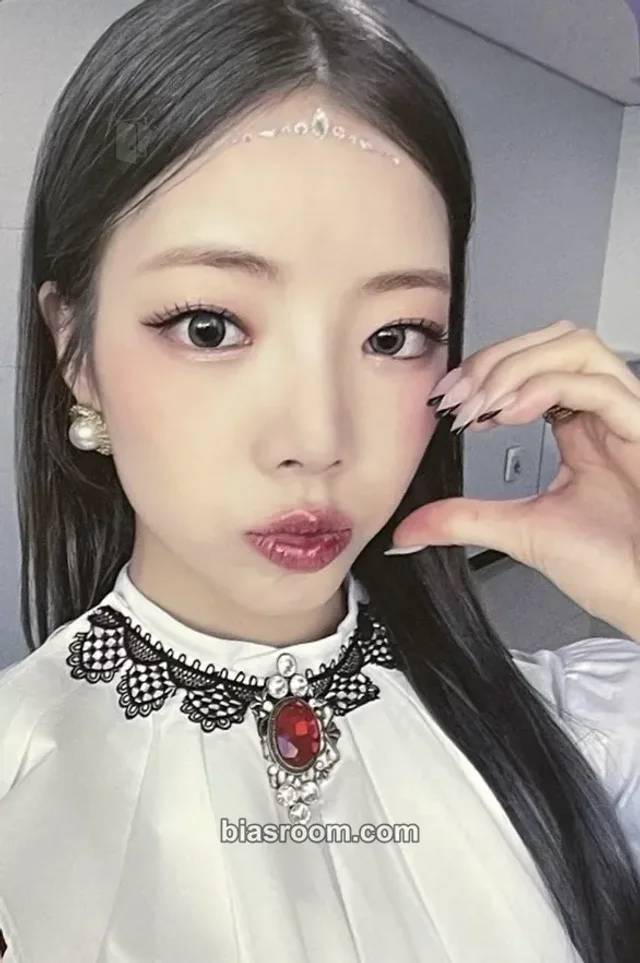 PURPLE KISS - Na Goeun - Cabin Fever Album dear my muse (dmm) fansign round 3