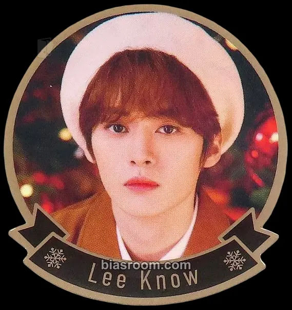 Lee Know SHIBUYA109 XMAS x Stray Kids Photocard - Stray Kids - Stray Kids K-pop photocard