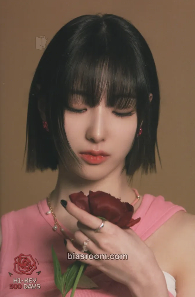 Riina 500 Days Pop-Up Store Photocard - H1-KEY - H1-KEY K-pop photocard