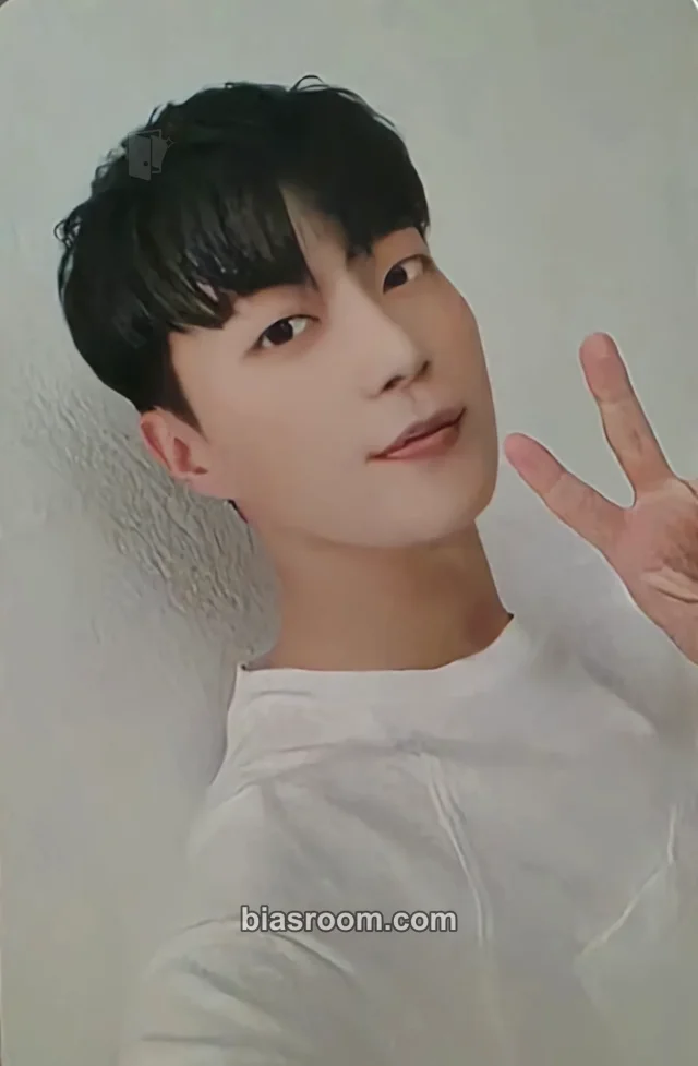 HIGHLIGHT - Yoon Du-jun - Daybreak (Yoon Du-Jun Solo) Album album photocard day version