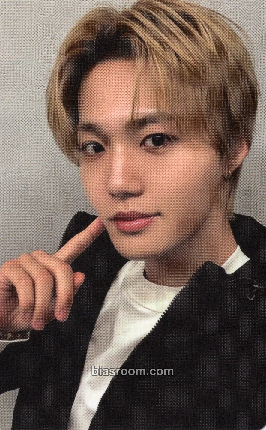 Doyoung New Wav Photocard - TREASURE - TREASURE K-pop photocard