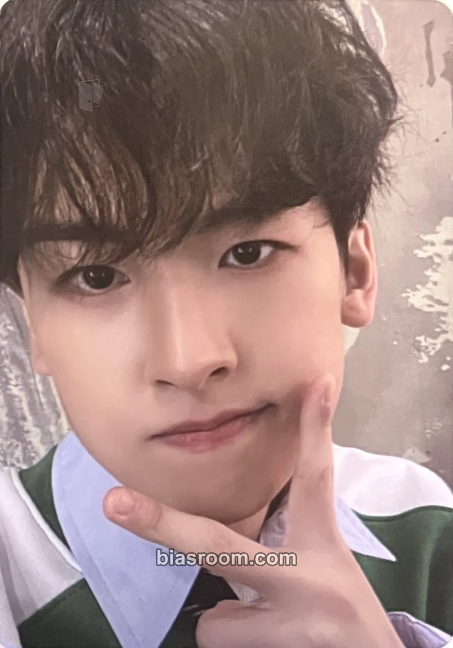 Seobin HOW R U Photocard - HAWW - HAWW K-pop photocard