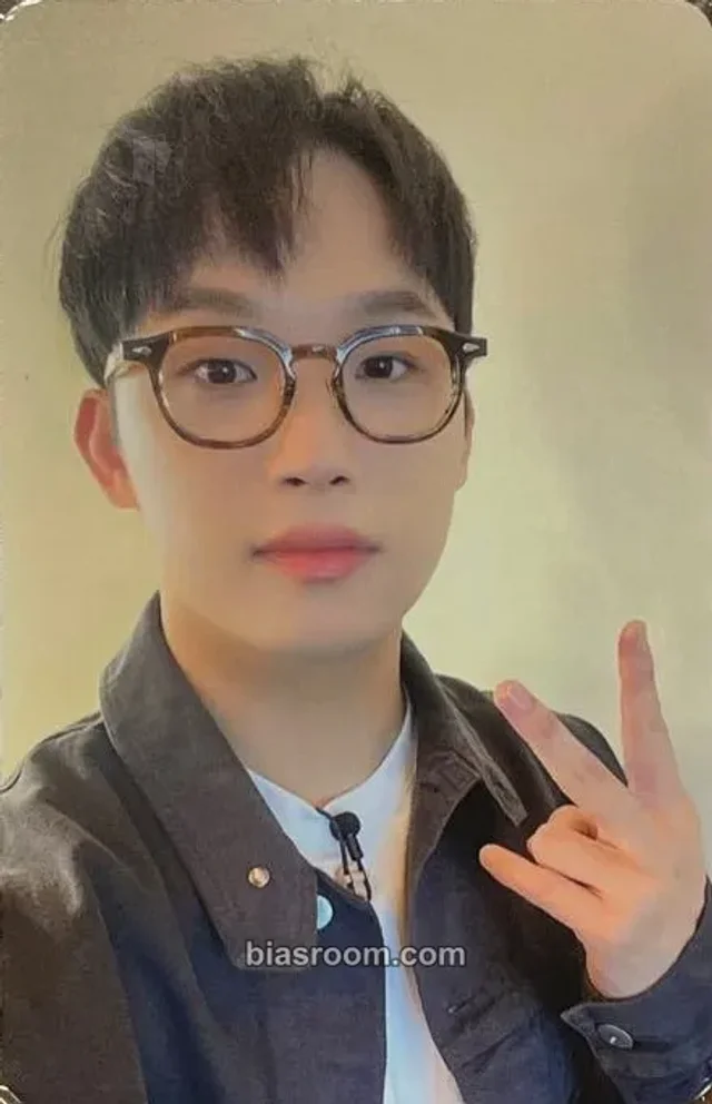 BTOB - Hyunsik - Be Together Album makestar