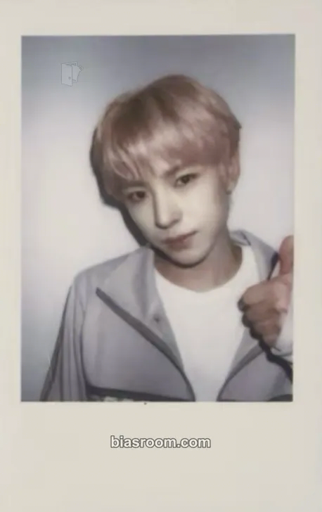 Yushi Ode to Love Photocard - NCT WISH - NCT WISH K-pop photocard
