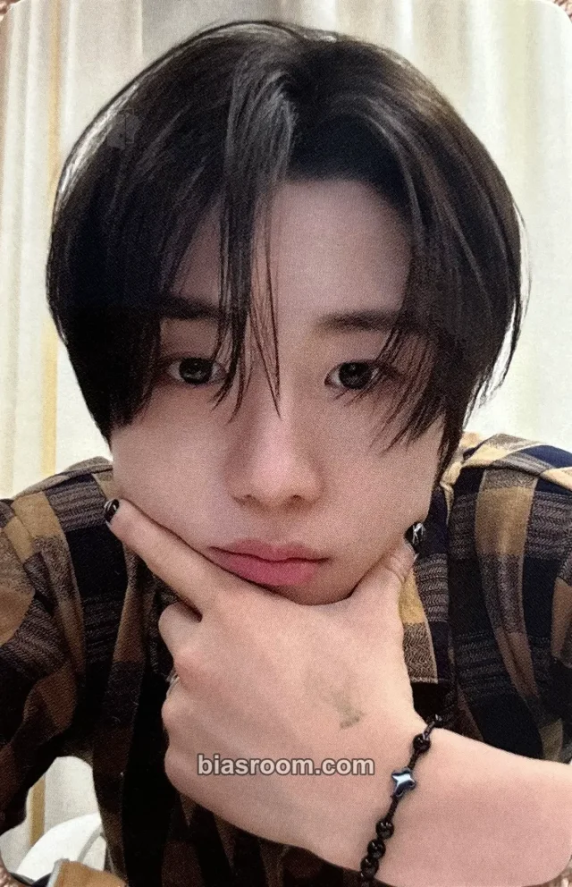 JustB - Geonu - Just Odd Album group video call (fancall) makestar round 1