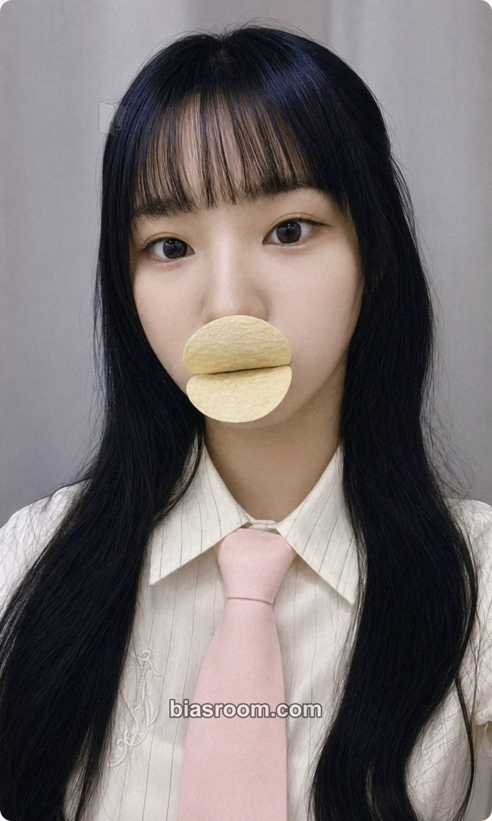 Yunha SWICY Photocard - UNIS - UNIS K-pop photocard