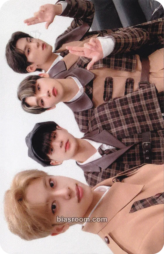 SALUTE Photocard - AB6IX - AB6IX K-pop photocard