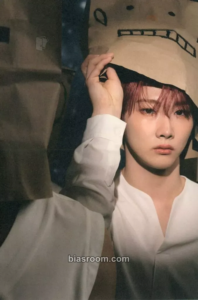 Hoyoung Liminality - EP.Love Photocard - VERIVERY - VERIVERY K-pop photocard