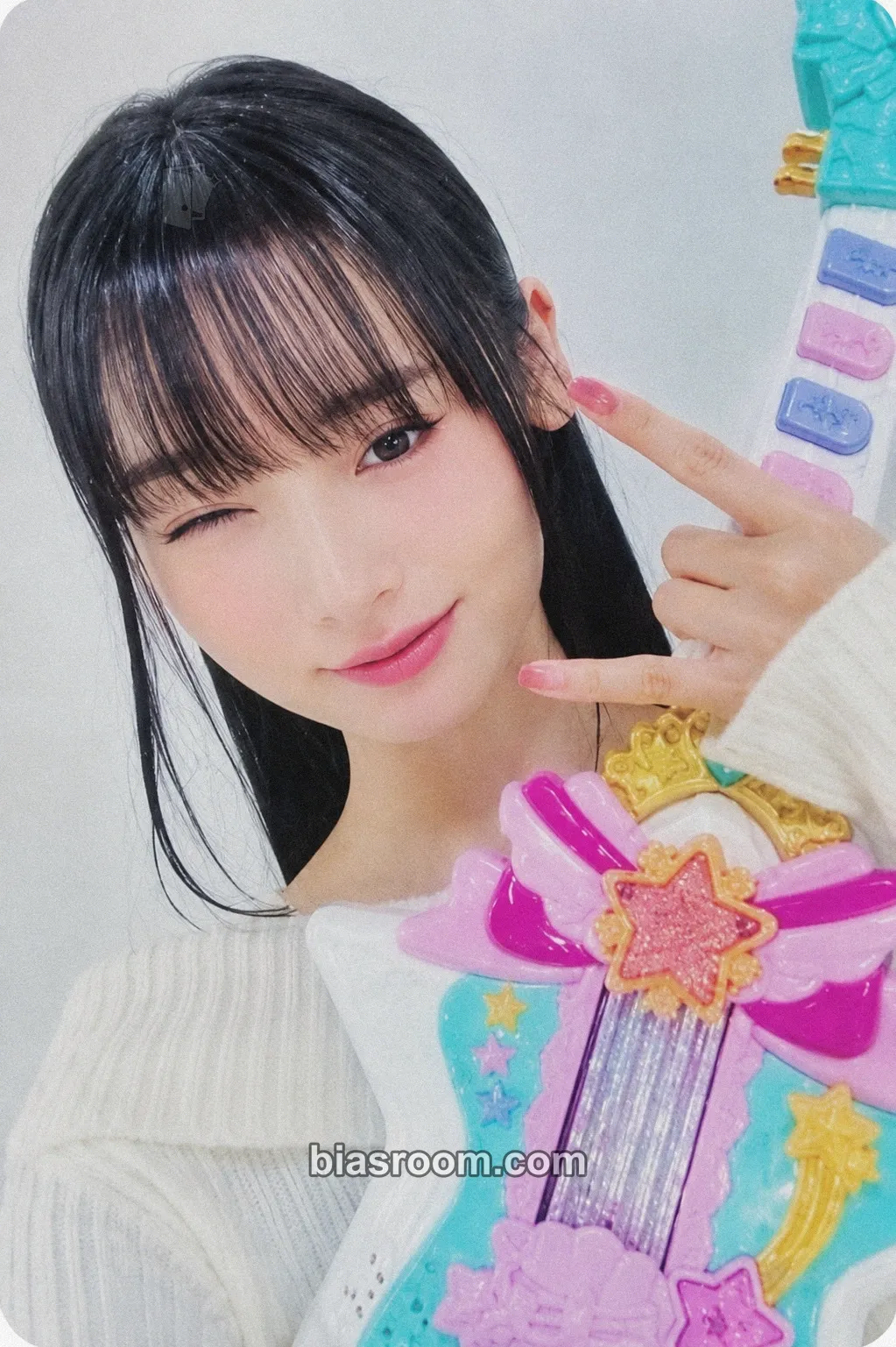 Hyeonju CURIOUS Photocard - UNIS - UNIS K-pop photocard
