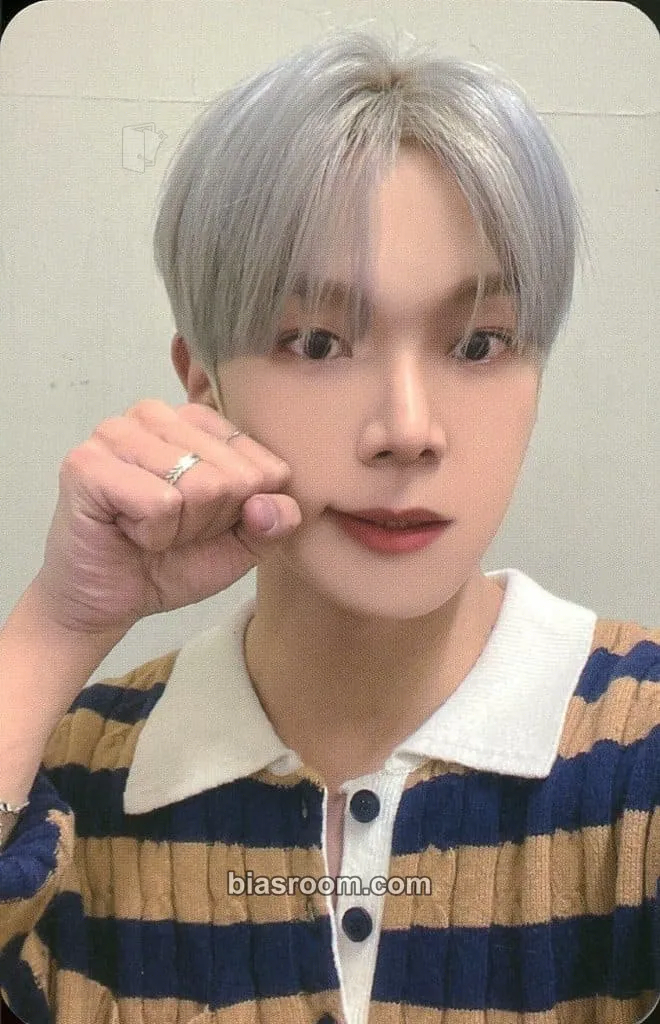 Dongheon Liminality - EP.Love Photocard - VERIVERY - VERIVERY K-pop photocard