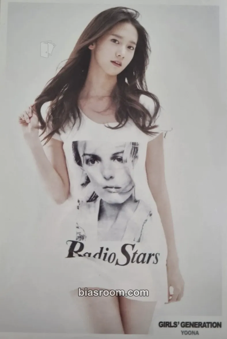 Yoona Gee - The First Mini Album Photocard - Girls' Generation - Girls' Generation K-pop photocard