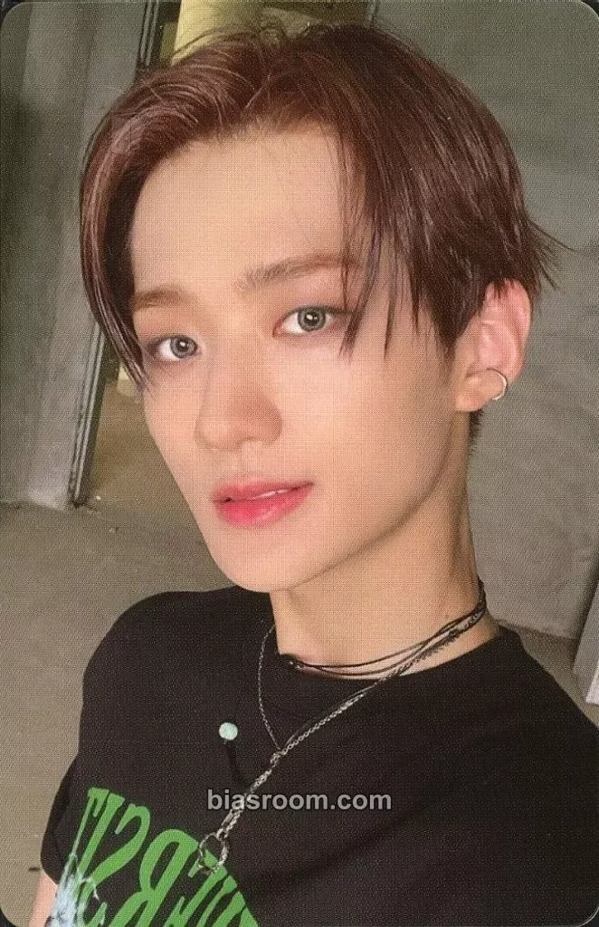 Yongseung Series 'O' Round 2 : Hole Photocard - VERIVERY - VERIVERY K-pop photocard