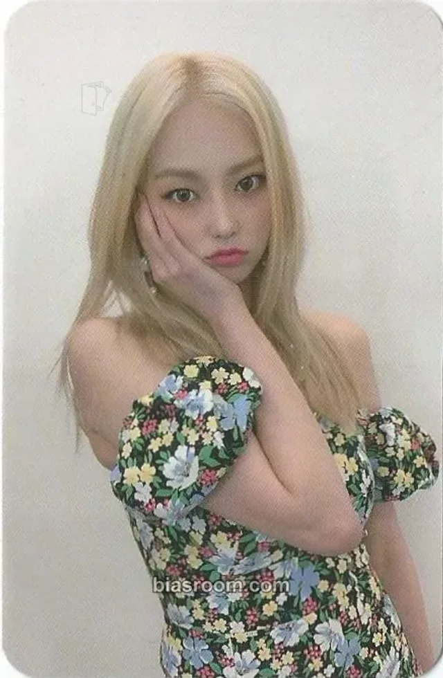 CLC - Yeeun - HELICOPTER Album beatroad fansign video call (fancall)