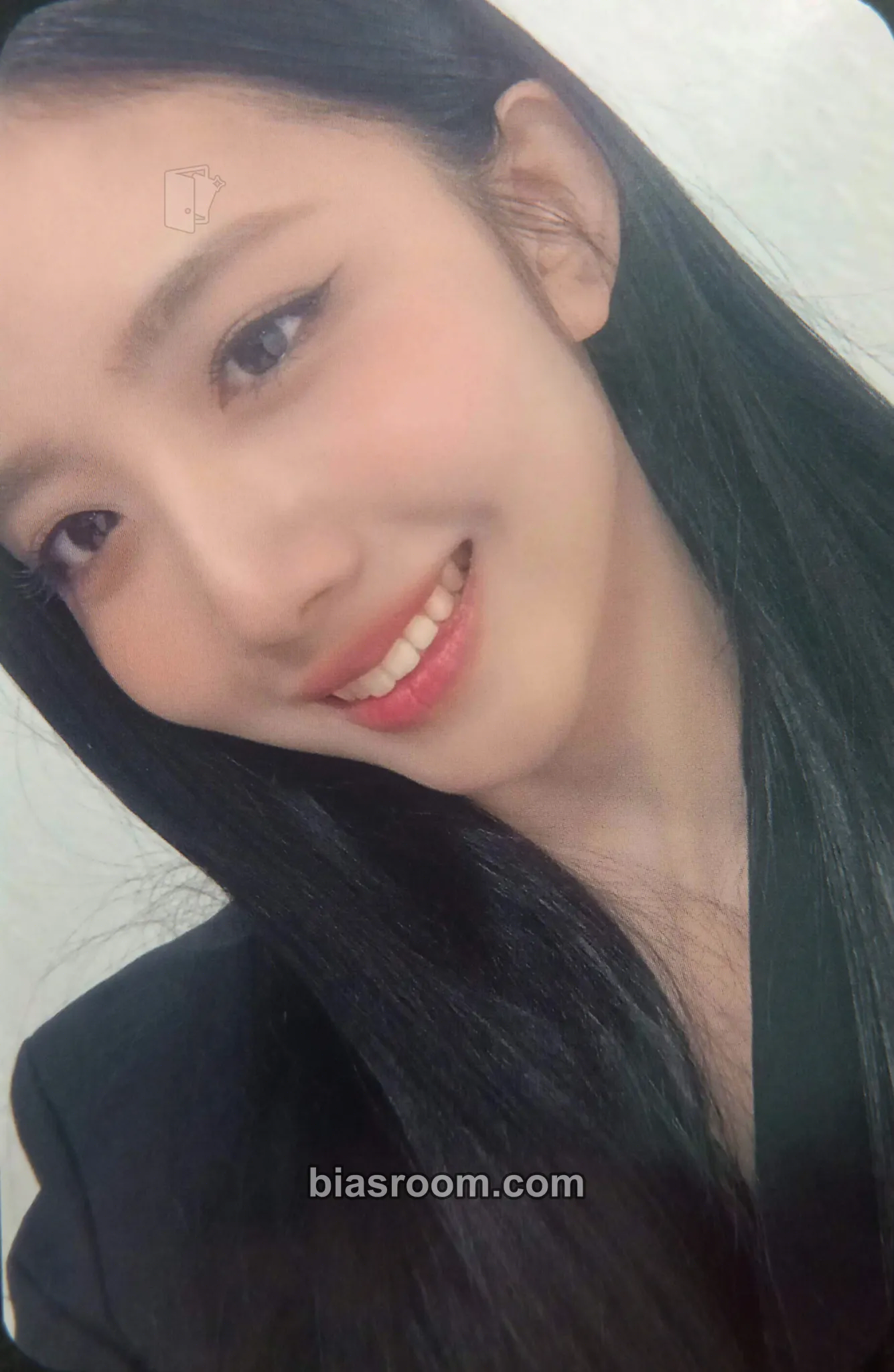 Yuju Cherry Dash Photocard - Cherry Bullet - Cherry Bullet K-pop photocard
