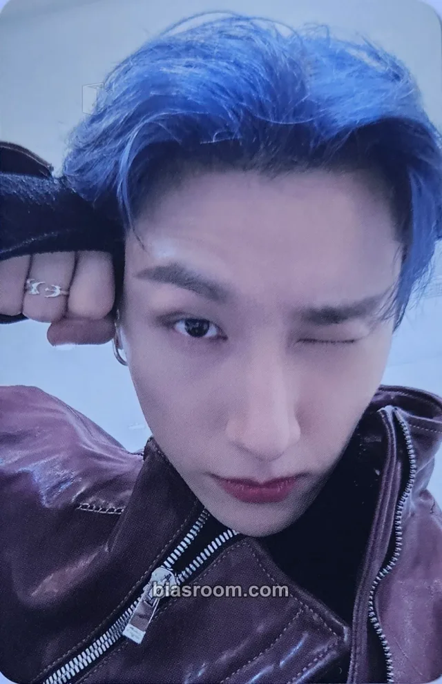MONSTA X - I.M - Overdrive Album showcase purchase benefit solo album merch photocard C version