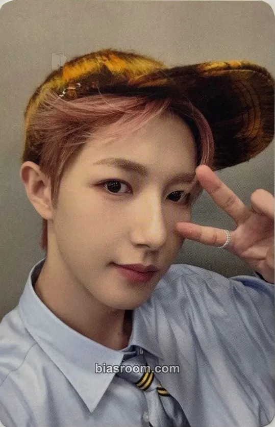 Renjun 2026 Season’s Greetings Photocard - NCT DREAM - NCT DREAM K-pop photocard