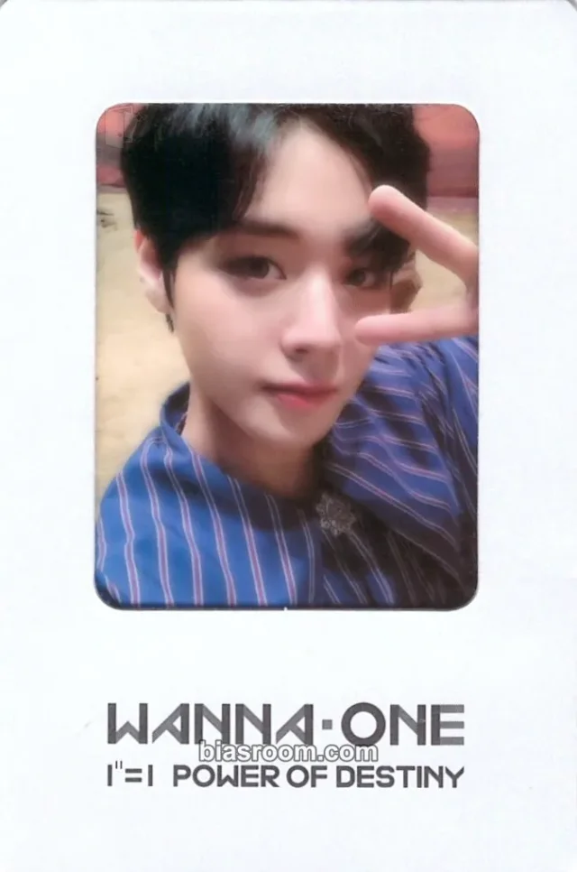 Wanna One - Jihoon - 1¹¹=1 (Power of Destiny) Album album photocard adventure version transparent