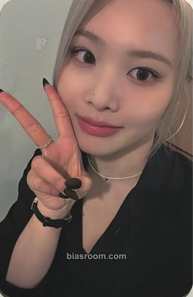 PURPLE KISS - Swan - HEADWAY Album soundwave round 5 fansign