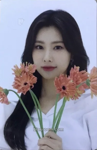 Hyewon ONE, THE STORY Photocard - IZ*ONE - IZ*ONE K-pop photocard