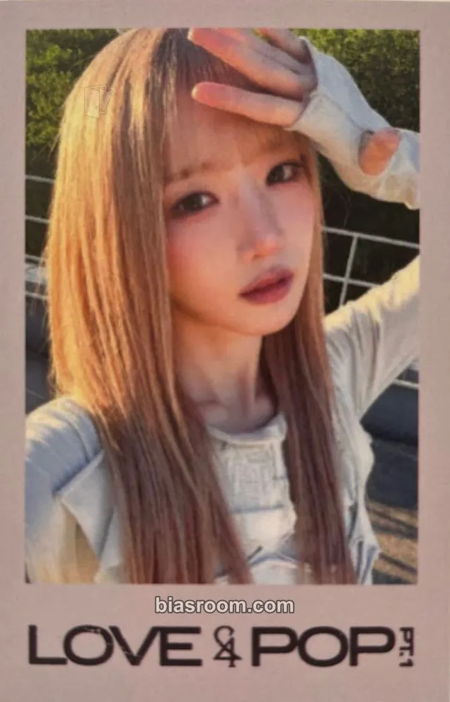 Yooyeon LOVE&POP pt.1 Photocard - tripleS - tripleS K-pop photocard