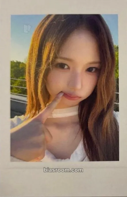 Jiwoo LOVE&POP pt.1 Photocard - tripleS - tripleS K-pop photocard