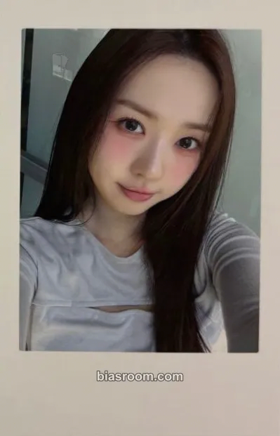 Soomin LOVE&POP pt.1 Photocard - tripleS - tripleS K-pop photocard