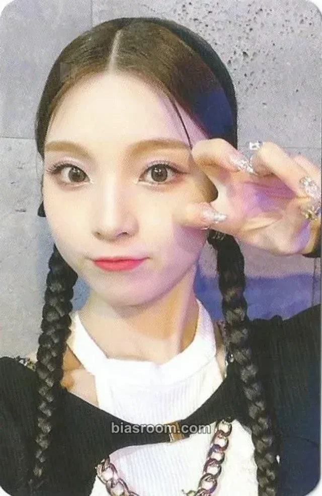 Hot Issue - Dain - Issue Maker Album makestar fansign video call (fancall)