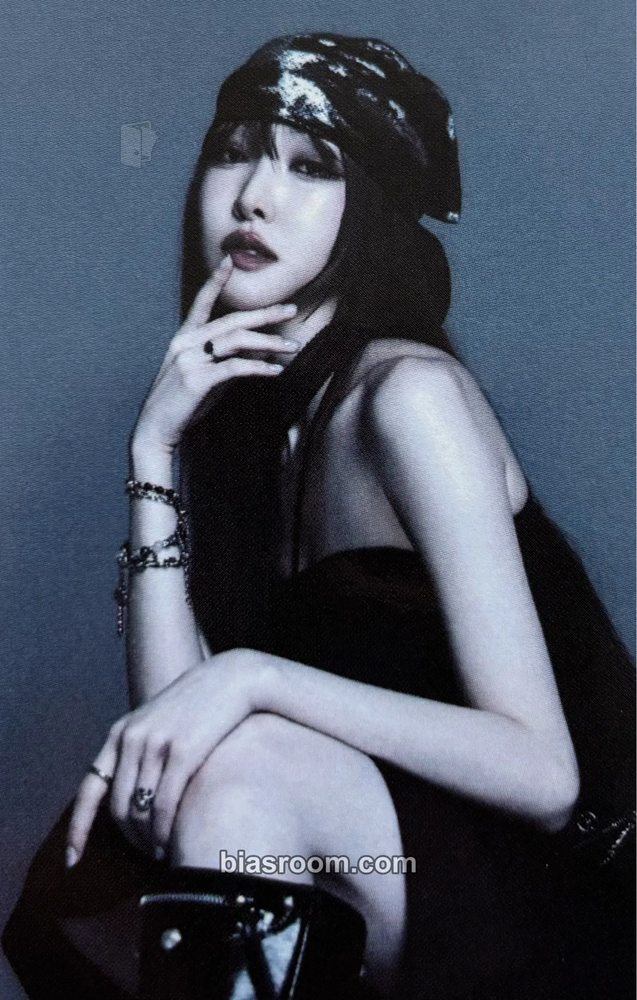 Yuju 2025-2026 Fanmeeting “Muse” Photocard - Yuju K-pop photocard