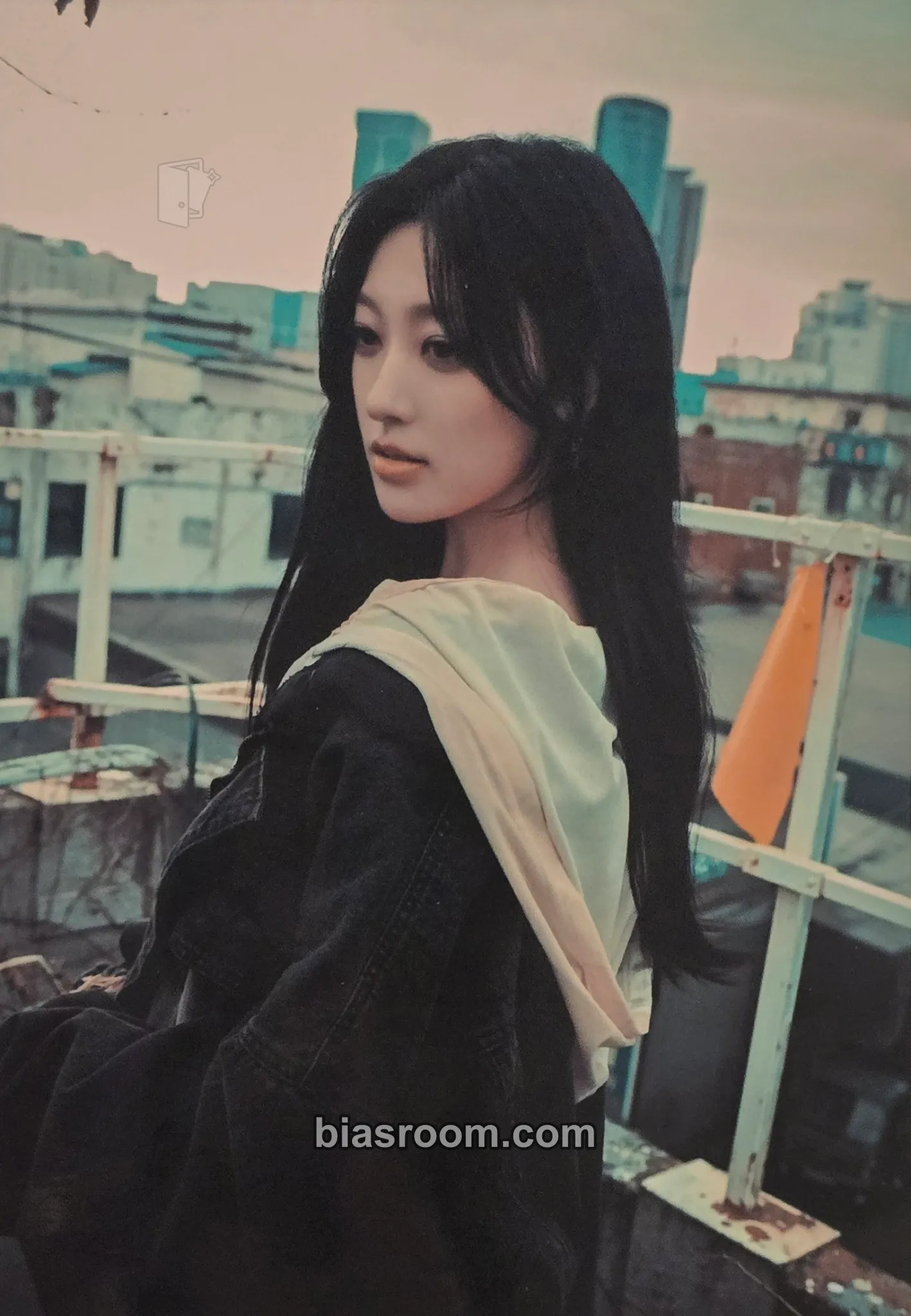 Choerry Club Icarus Photocard - ARTMS - ARTMS K-pop photocard