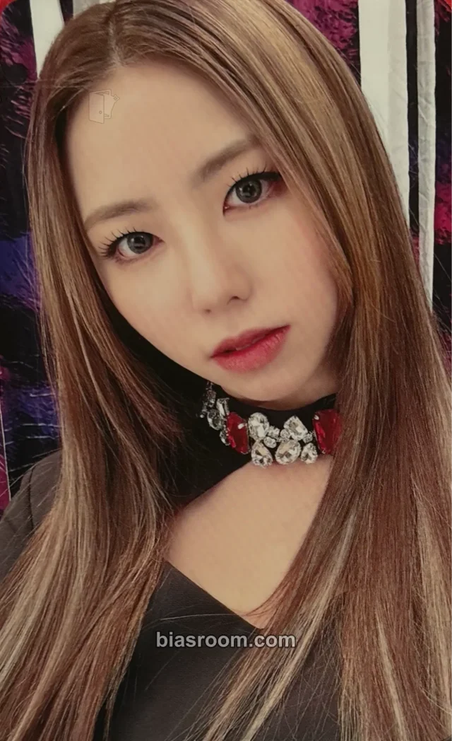 PURPLE KISS - Ireh - Dear Violet Album album photocard limited edition