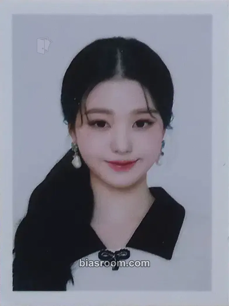 Wonyoung ONE, THE STORY Photocard - IZ*ONE - IZ*ONE K-pop photocard