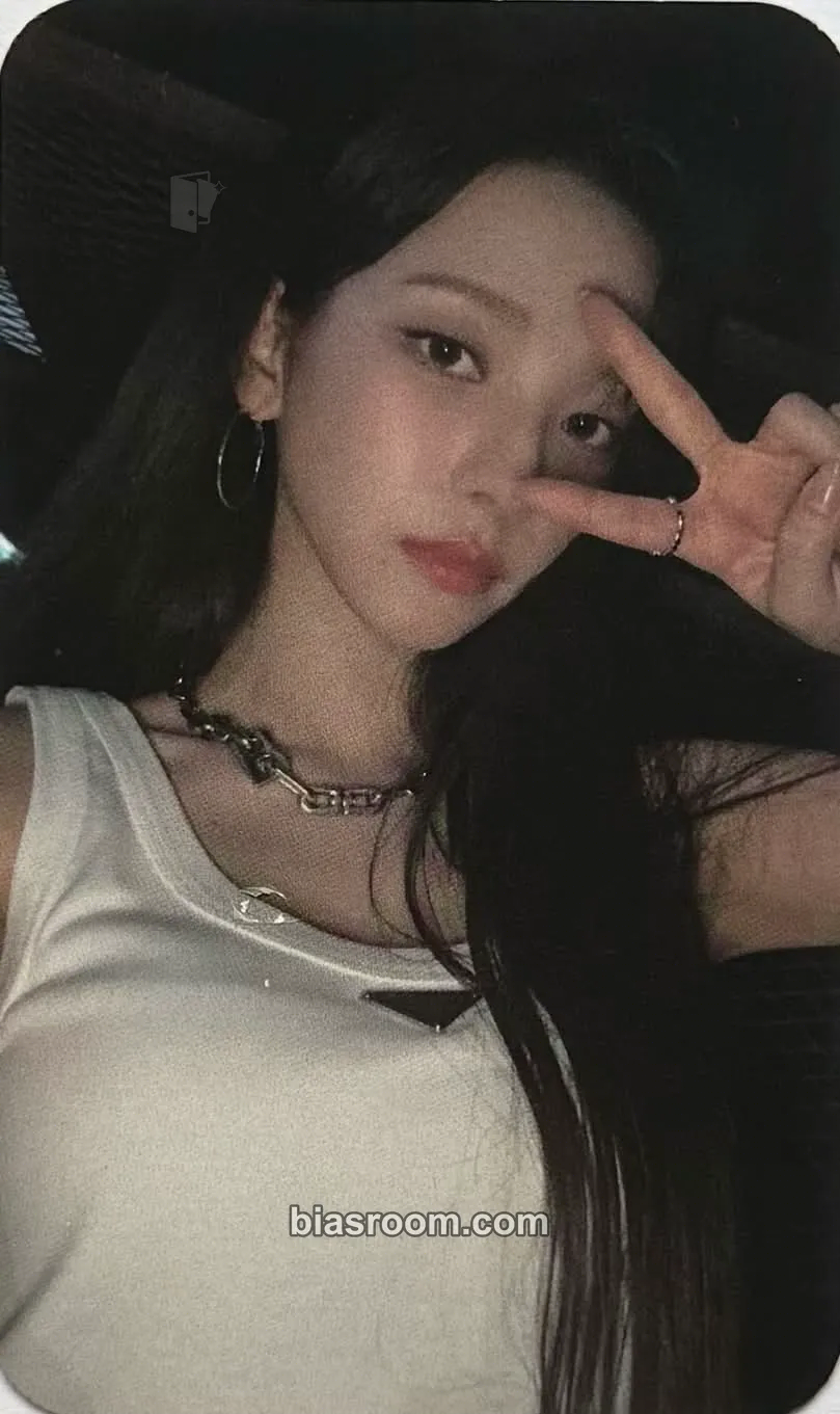 Karina MY ARTi FILM Photocard - aespa - aespa K-pop photocard