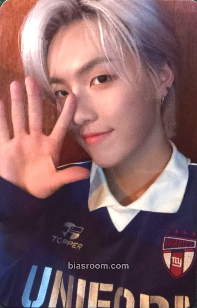 CMDM - ByungHoon - Back To The Future Album album photocard special version