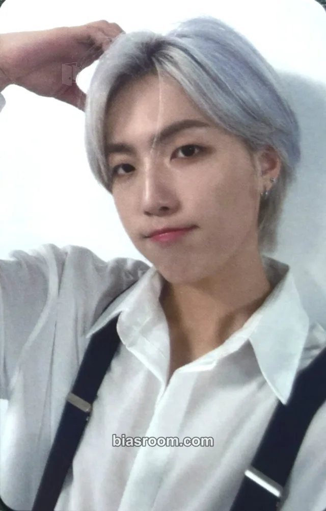 CMDM - ByungHoon - Back To The Future Album album photocard special version