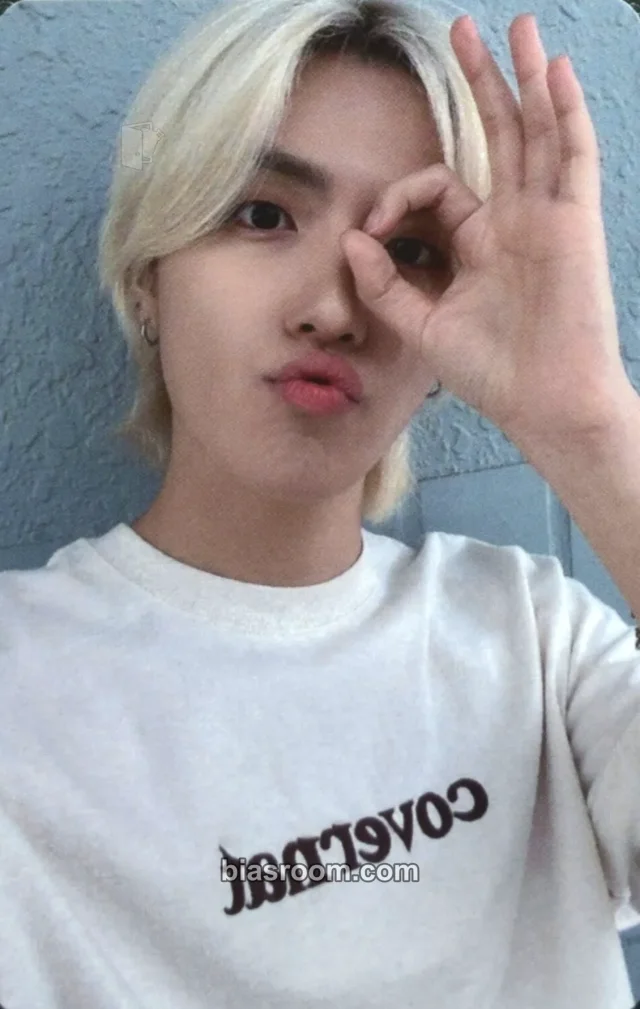 CMDM - ByungHoon - Back To The Future Album album photocard special version