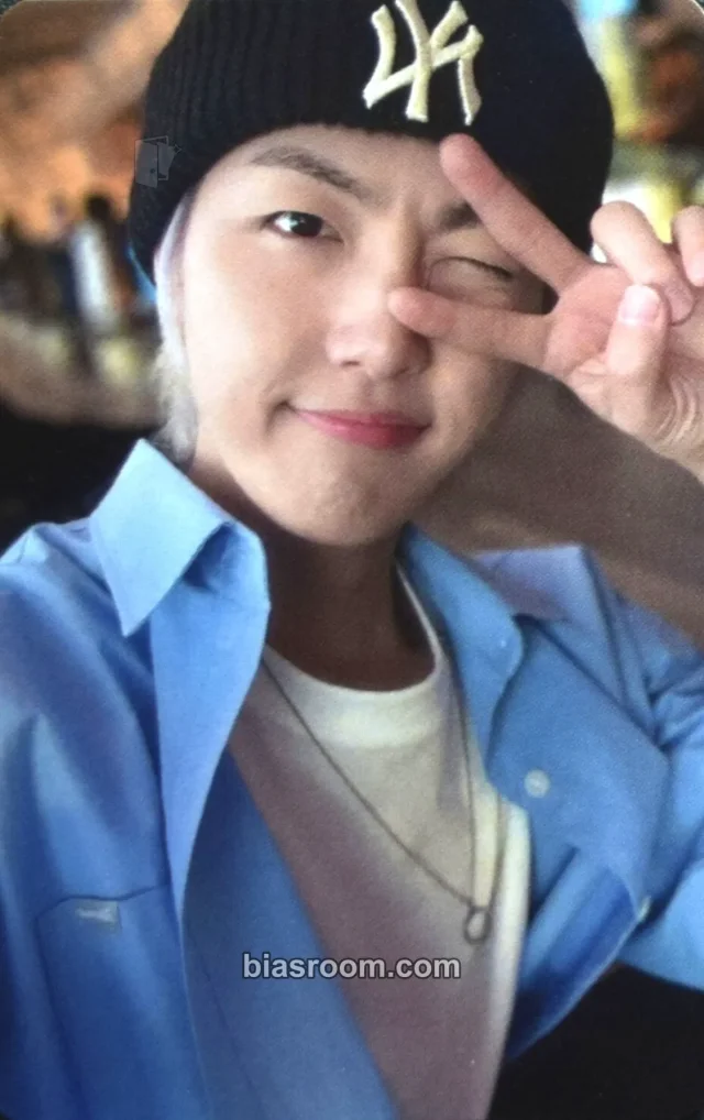 CMDM - ByungHoon - Back To The Future Album album photocard special version