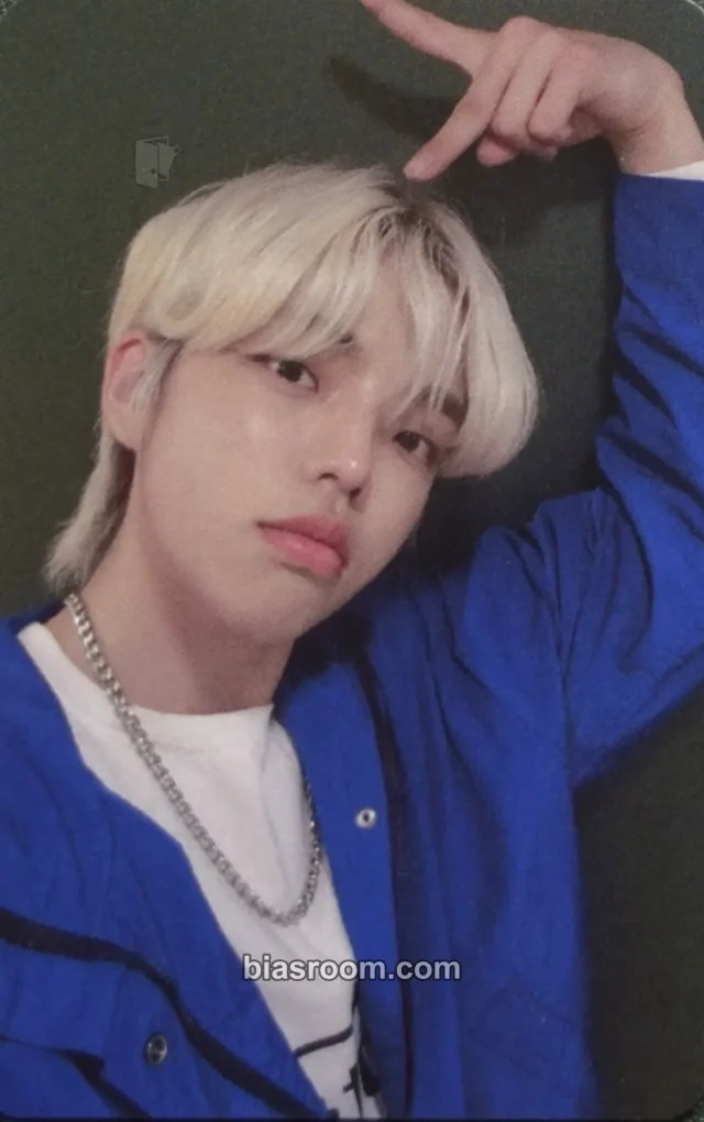 CMDM - JunHyoung - Back To The Future Album album photocard special version