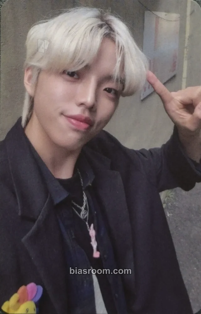CMDM - JunHyoung - Back To The Future Album album photocard special version