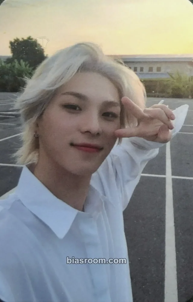 CMDM - NoYul - Back To The Future Album album photocard special version