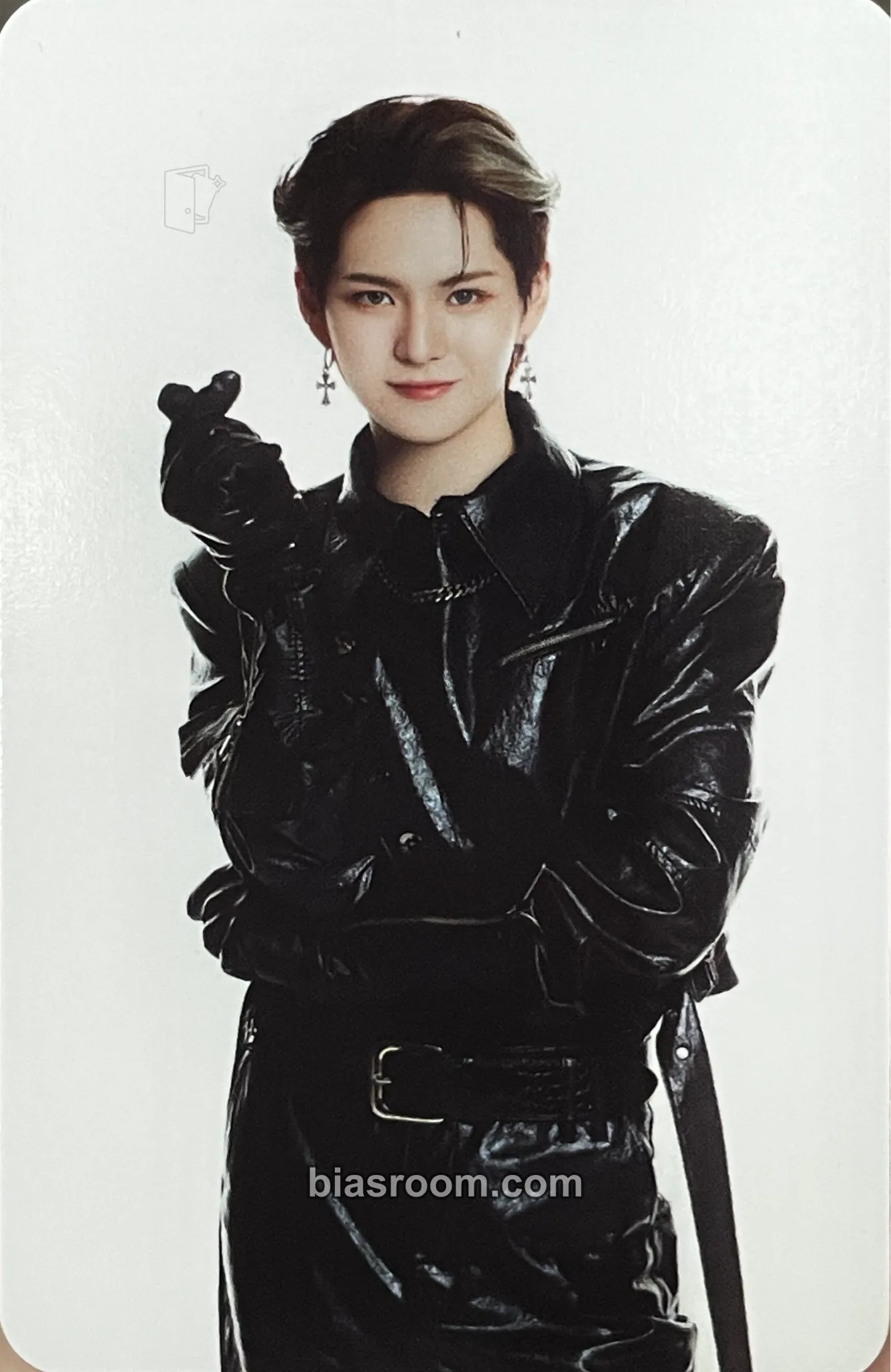 Yoshi REBOOT Photocard - TREASURE - TREASURE K-pop photocard