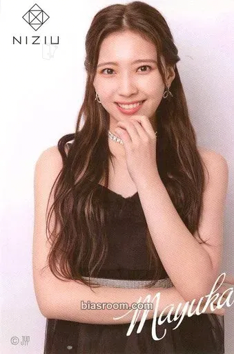 Mayuka NiziU Debut 1st Anniversary Online Kuji Photocard - NiziU - NiziU K-pop photocard