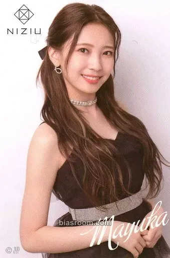 Mayuka NiziU Debut 1st Anniversary Online Kuji Photocard - NiziU - NiziU K-pop photocard