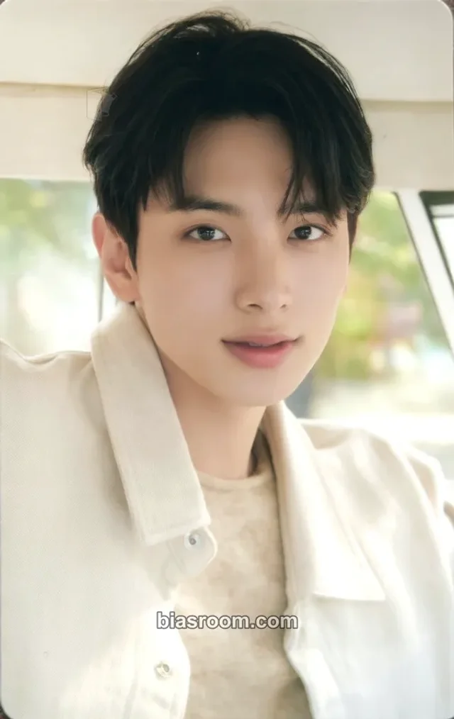 ATBO - Ryu Junmin - 2023 SEASON'S GREETINGS Other season's greetings photocard set