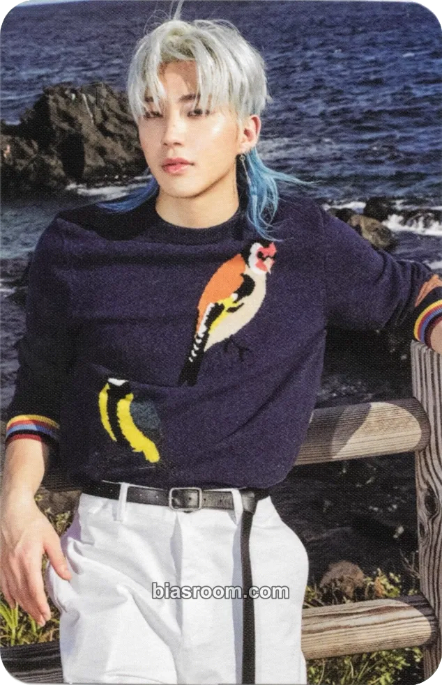 Jongup Blue Photocard - BANG&JUNG&YOO&MOON - BANG&JUNG&YOO&MOON K-pop photocard