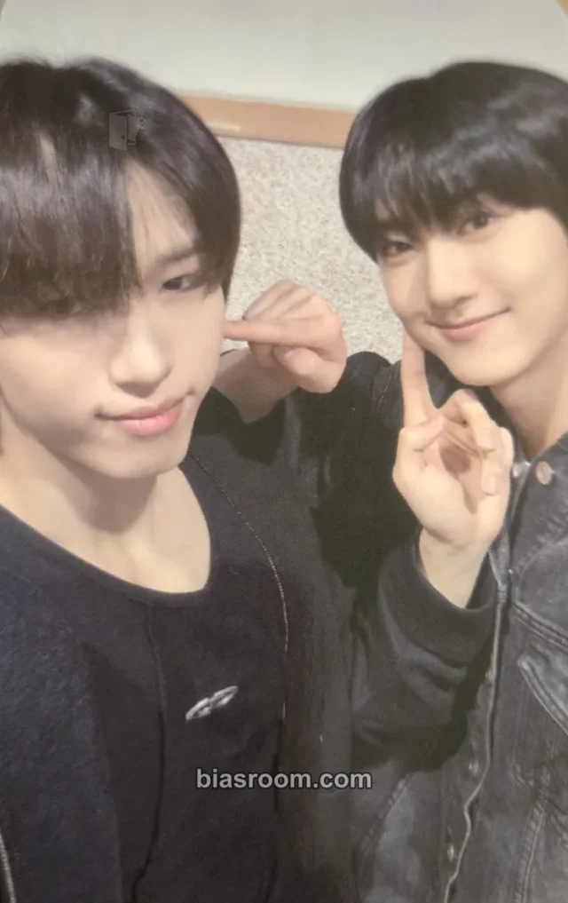 Younite - DEY & Kyungmun - YOUNITE 1st Concert: Youniverse : Connected Event concert concert exclusive