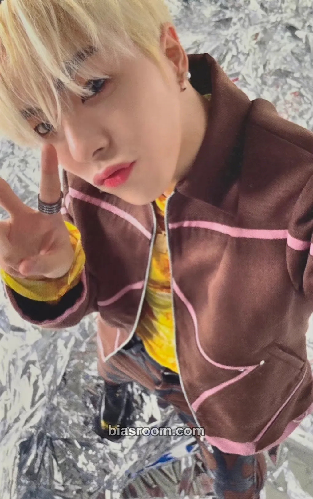 Yoon Jaehyuk Hello Tour Photocard - TREASURE - TREASURE K-pop photocard