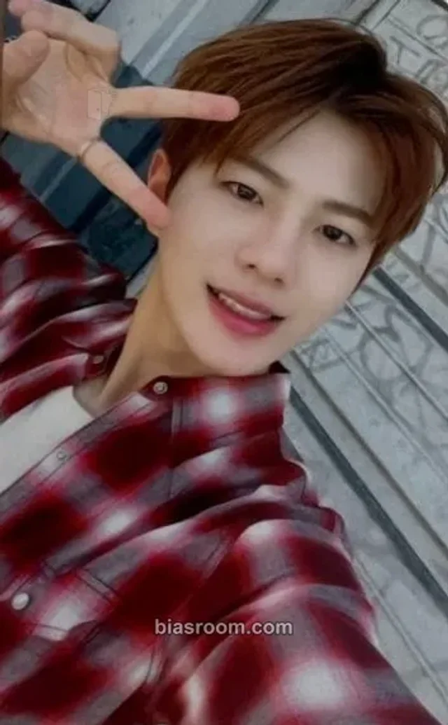 Bo Min Golden Child WISH K-pop photocard